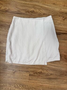 Abercrombie & Fitch White Wrap Mini Skirt